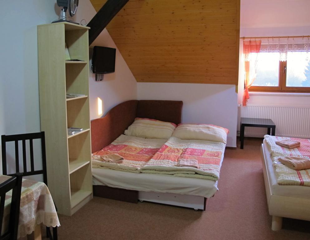 Privat Novac Apartment Nové Město nad Metují Стая снимка