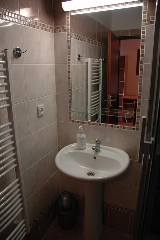 Privat Novac Apartment Nové Město nad Metují Стая снимка